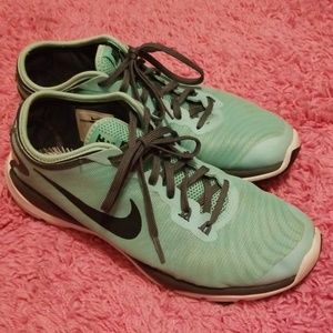 Nike Flex Supreme TR4